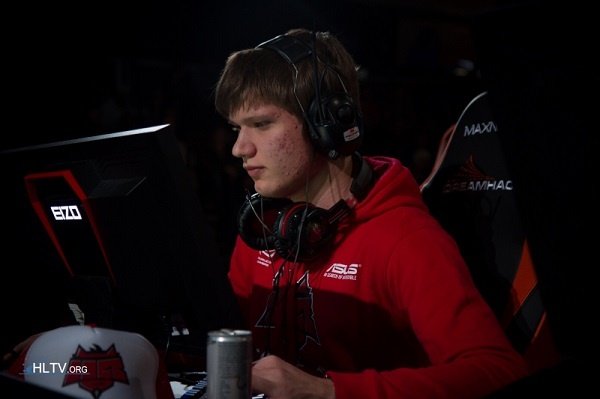 UP发布对阵RNG赛前返图：胜心不熄，勇往向前