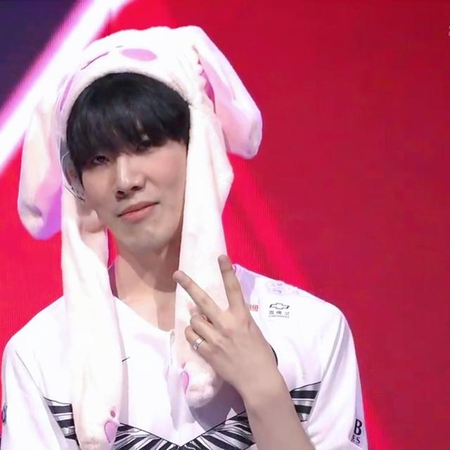 DOTA2北美天梯环境太糟，40场20%胜率，队友都在乱打