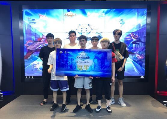 Bilibili Gaming 战胜 Invictus Gaming 在 LPL Split 2 2025